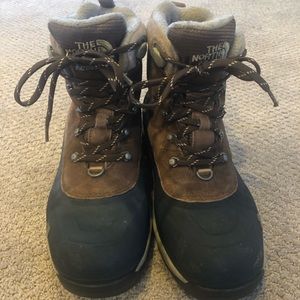 Men’s North Face Snow Boots